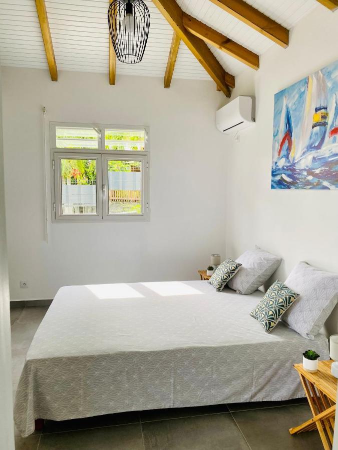 Vanille, A Proximite Des Plages, Idealement Situe Pour Visiter La Guadeloupe Le Gosier  Buitenkant foto